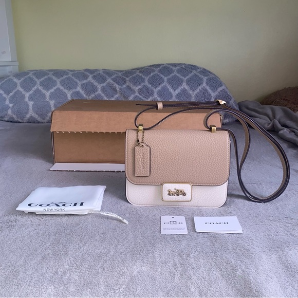 Coach Handbags - Coach Alie 18 in Colorblock Coach y2k shoulder bag / Coach Convertible Bag